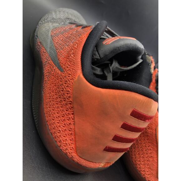 Size 10.5 - Nike Kobe XI 11 Elite Low Easter PE Men\'s main image 10